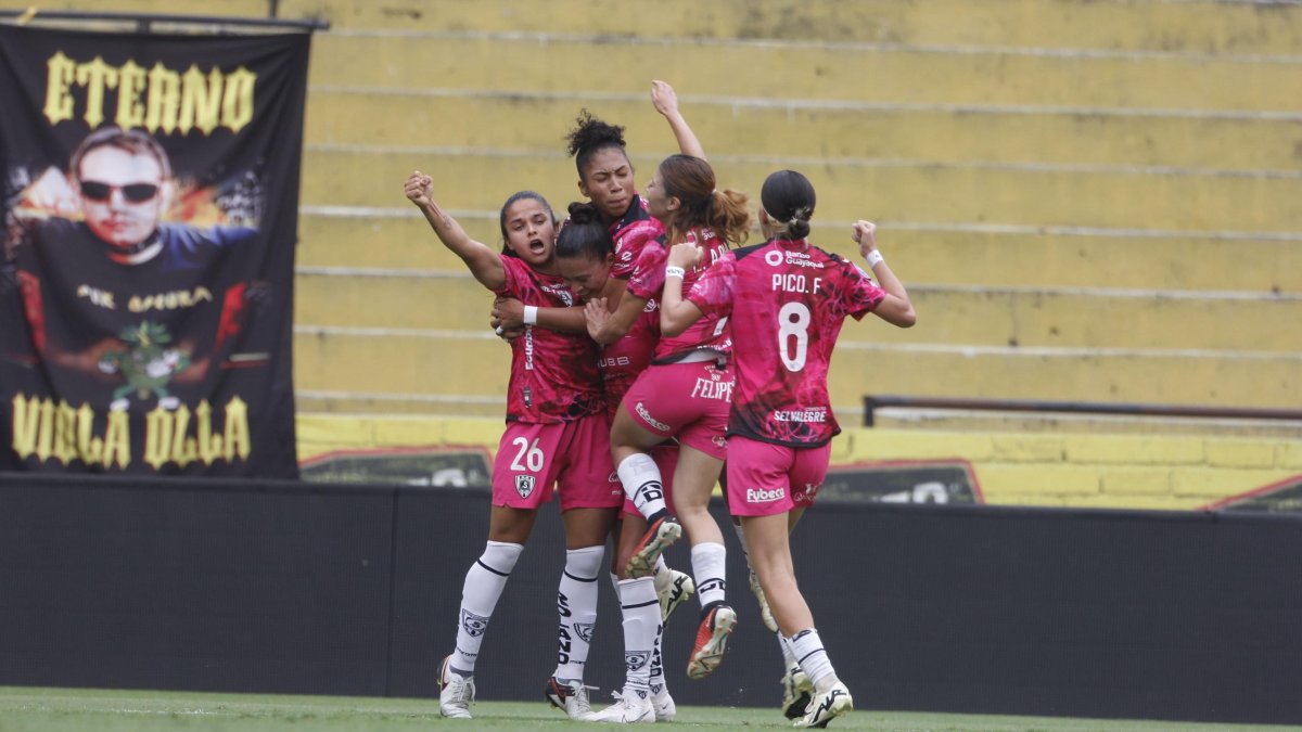 Dragonas con gol de Karen Páez se llevó los tres puntos del Monumental.
