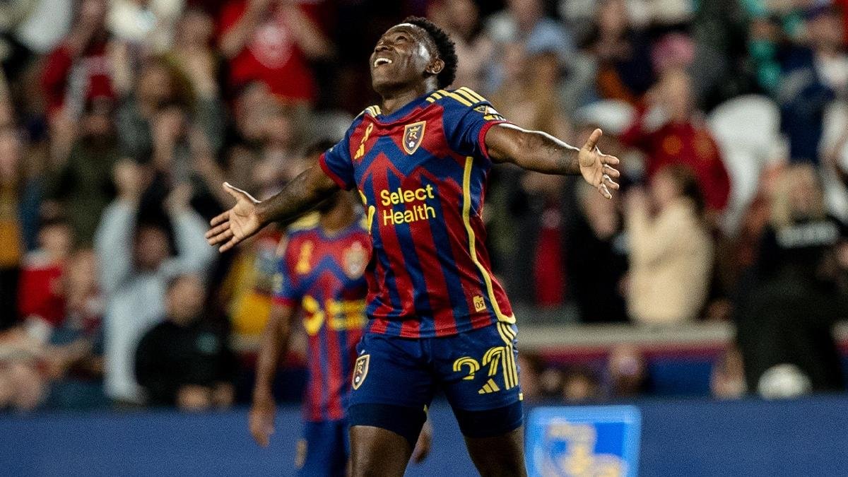 Anderson Julio fue el mejor del partido en la victoria de Real Salt Lake ante Dallas FC