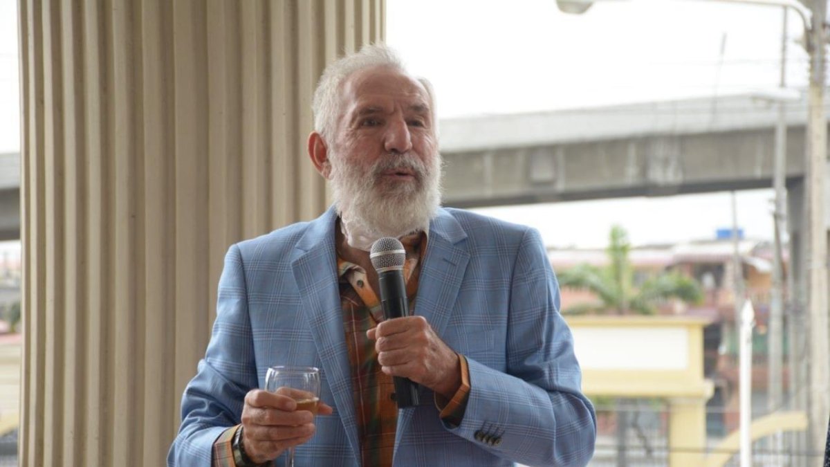 Docente. Jacobo Bucaram Ortiz ha sido velado, por dos días, en su alma máter, la Universidad Agraria del Ecuador.