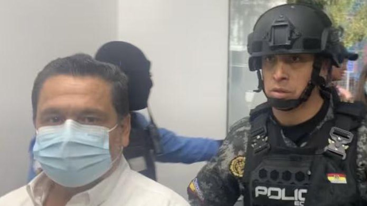 El 5 de marzo de 2024 fue arrestado Pablo Muentes,exlegislador Social Cristiano.