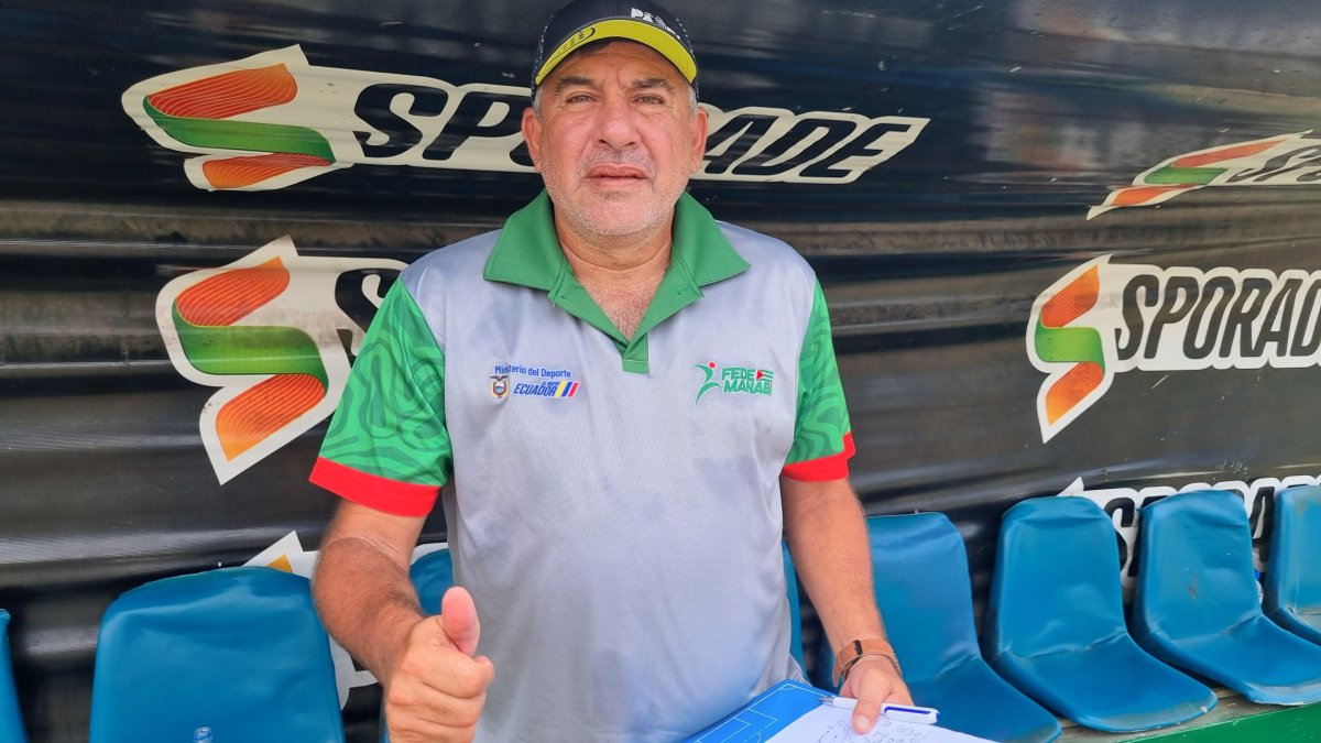 Obregón actualmente se dedica a la formación de talentos en Manabí.