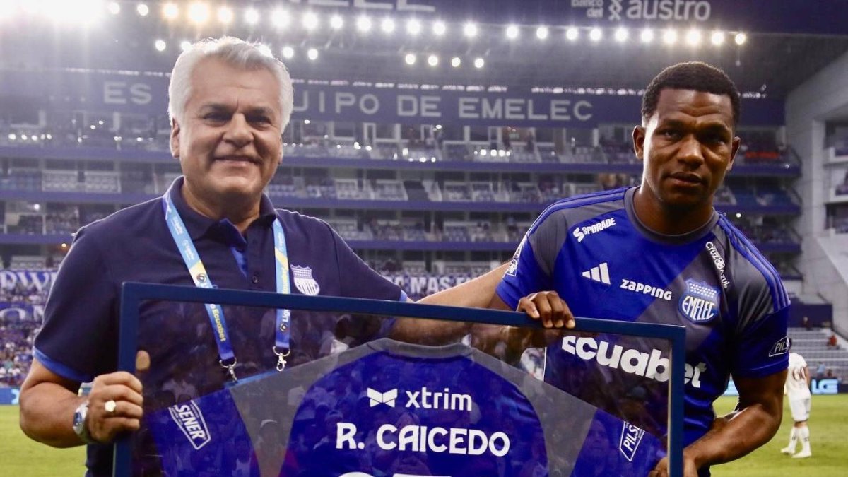 César Avilés (i) será el encargado de dirigir el directorio de Emelec.