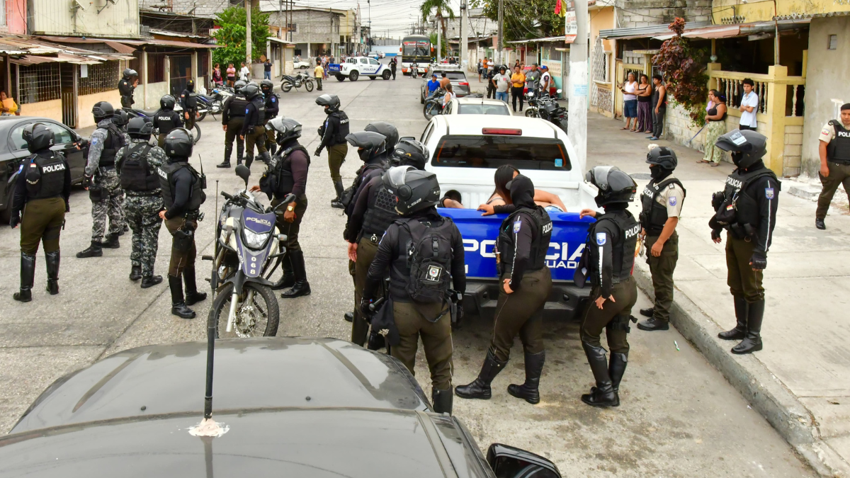 a Fiscalía de Guayas inició la investigación en marzo de 2022, a partir de información reservada que revelaba la existencia de una organización delictiva operando en Guayaquil y Durán.