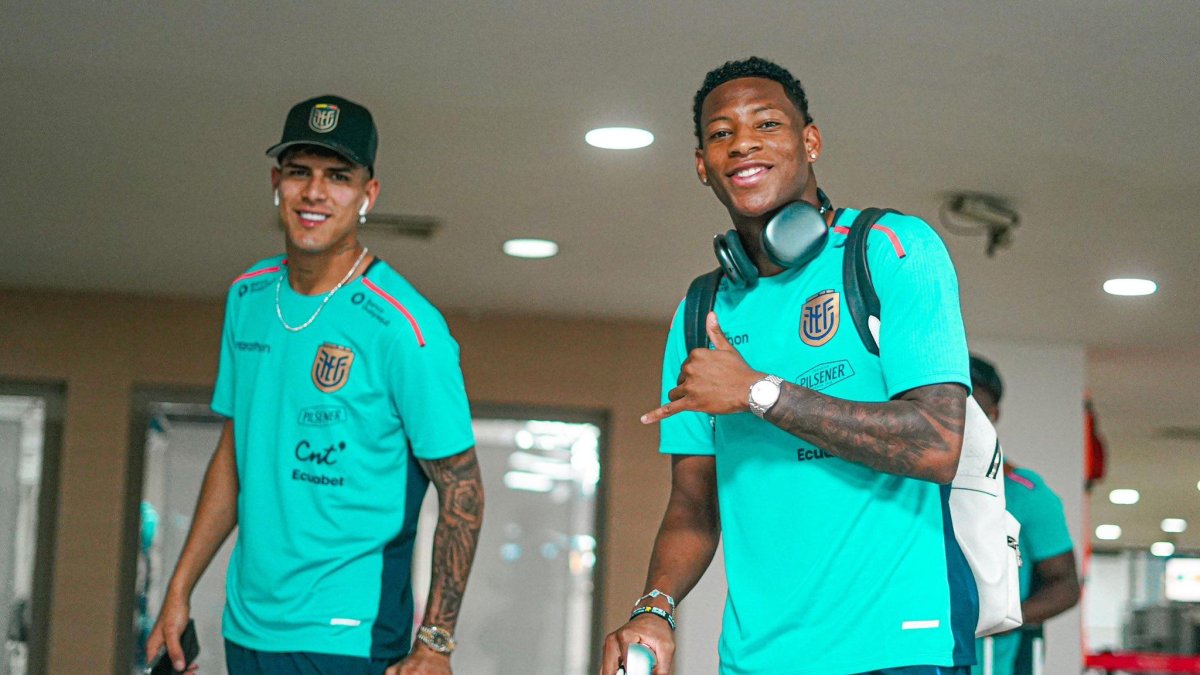 Piero Hincapié y Gonzalo Plata en el rol titular de Ecuador.