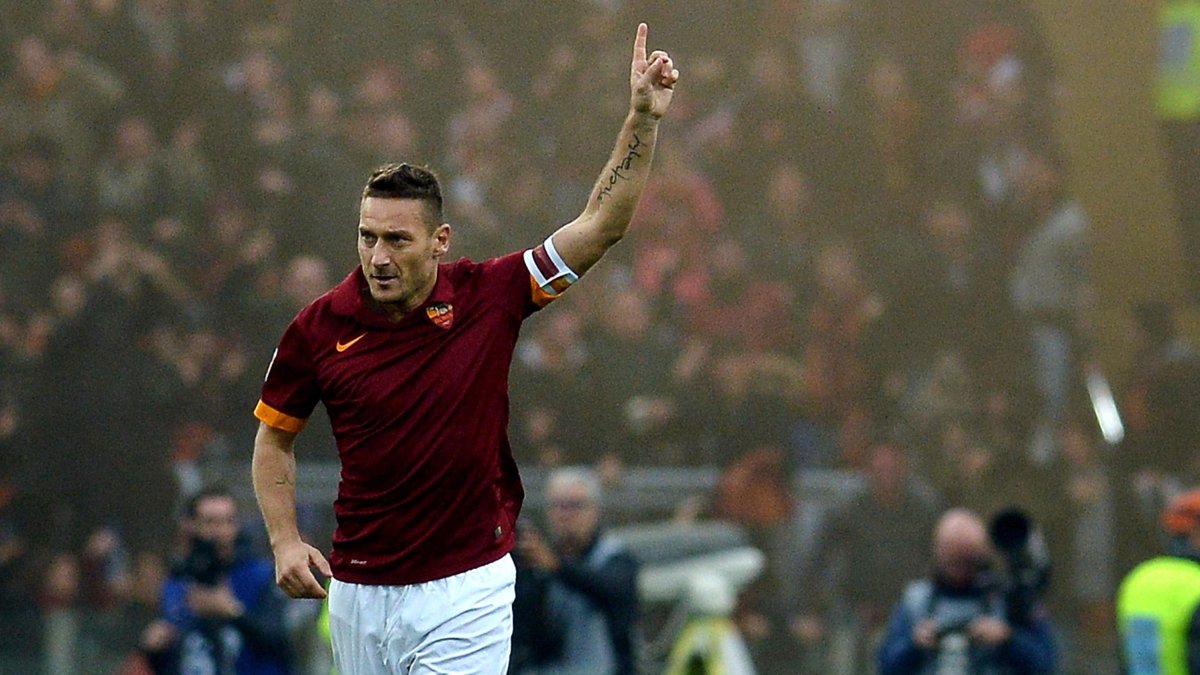 Totti defendió los colores de la Roma durante 25 años.