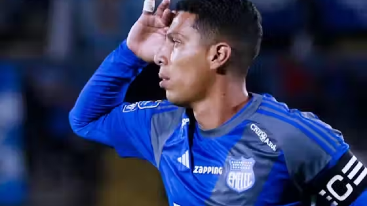 Luis Fernando León, uno de los líderes del equipo en Emelec habló sobre la persistente crisis en el club