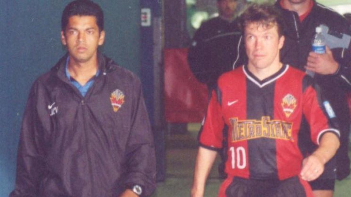 Merlin Villagomez y el alemán Lothar Matthäus.
