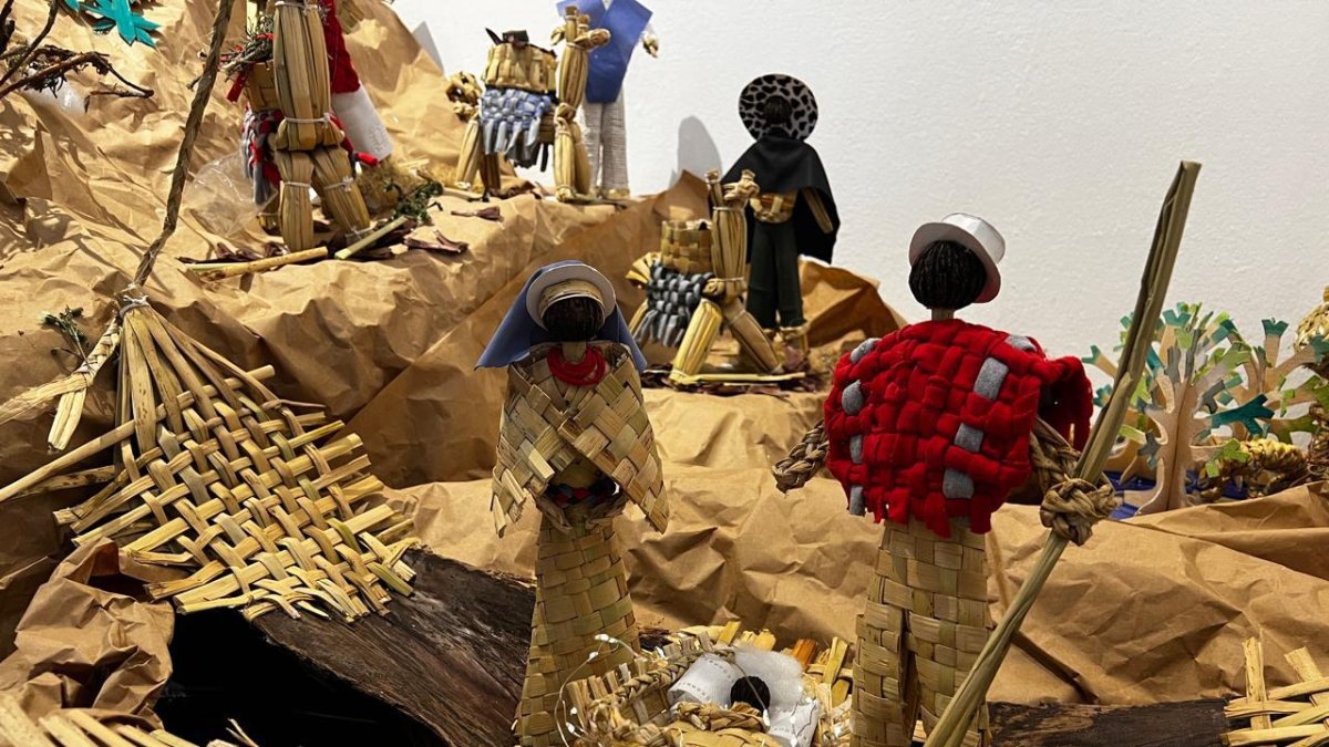 Con materiales reciclados se crearon los nacimientos.
