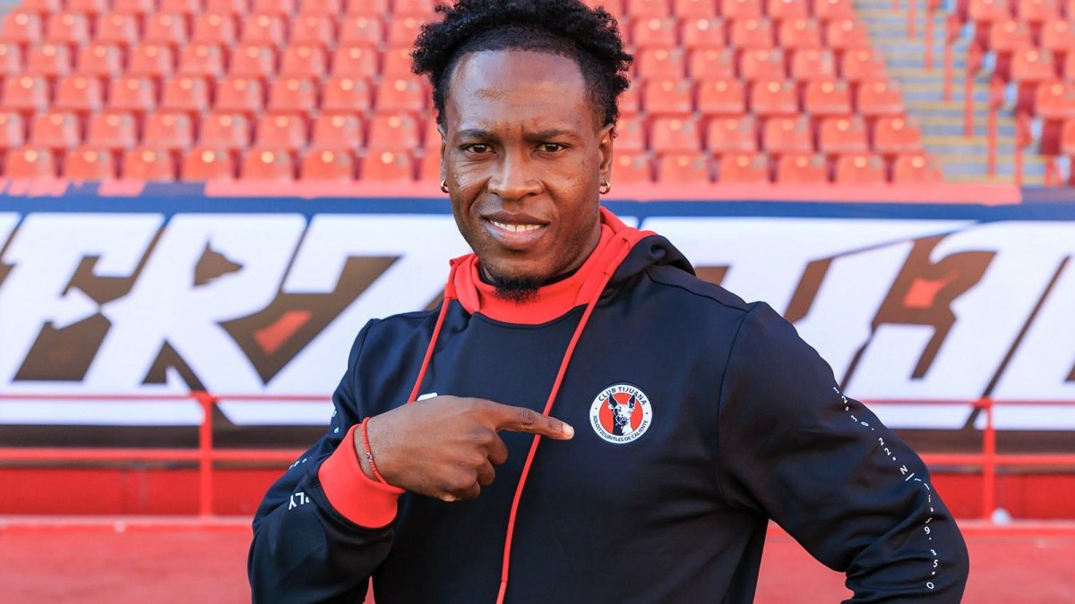 Jhojan Julio fichó por Xolos de la Liga MX de México