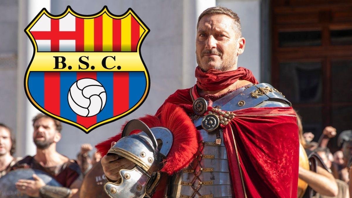 Francesco Totti cuando se vistió de Gladiador para promocionar la película.