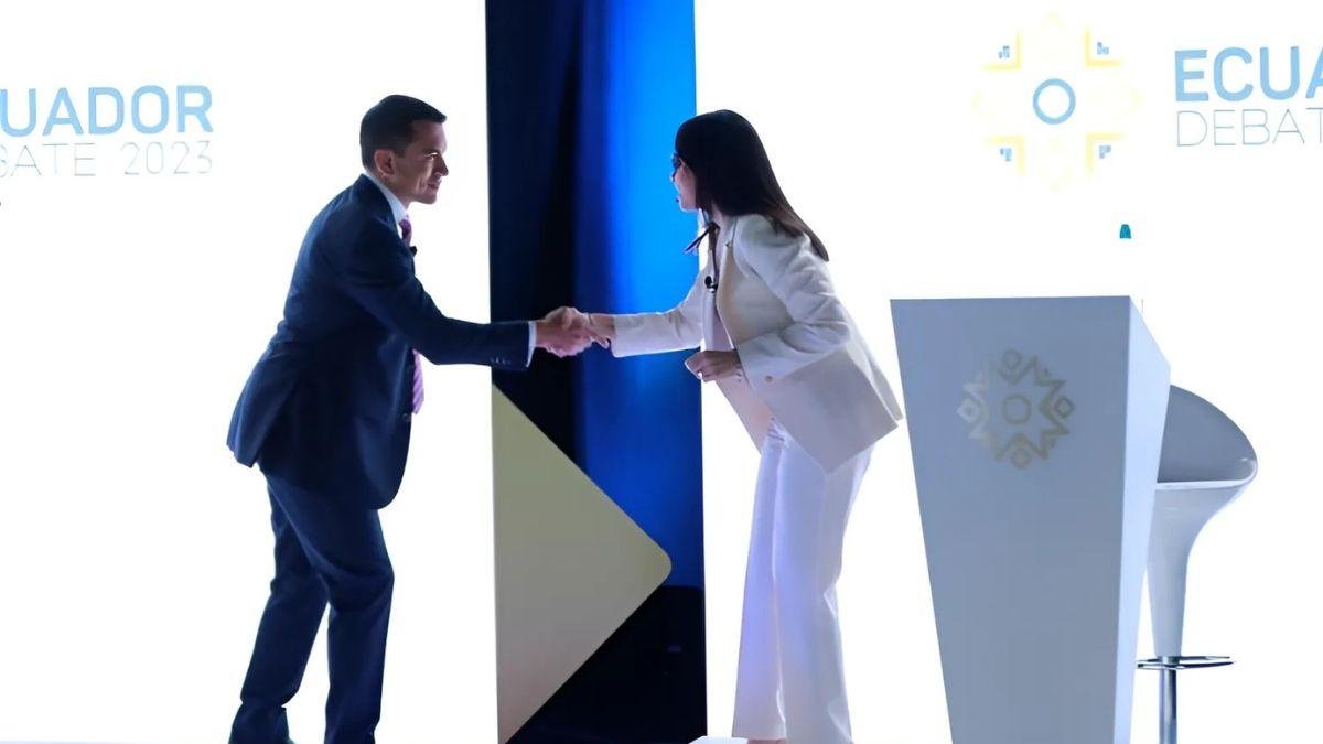Daniel Noboa y Luisa González ya se enfrentaron en un debate presidencial en medio de un balotaje.  Sucedió el 1 de octubre de 2023.