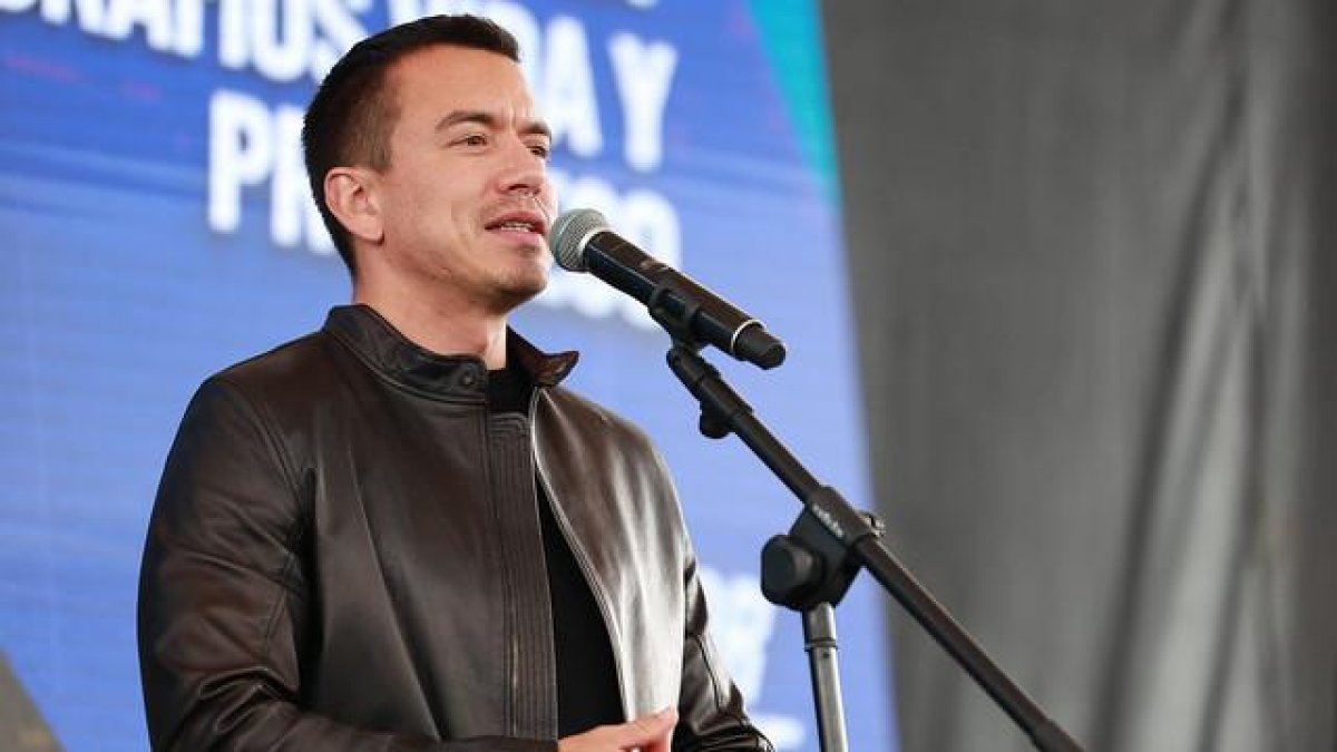 Daniel Noboa, presidente de Ecuador, ofrece su mensaje sobre las lluvias que azotan el país y las medidas adoptadas.