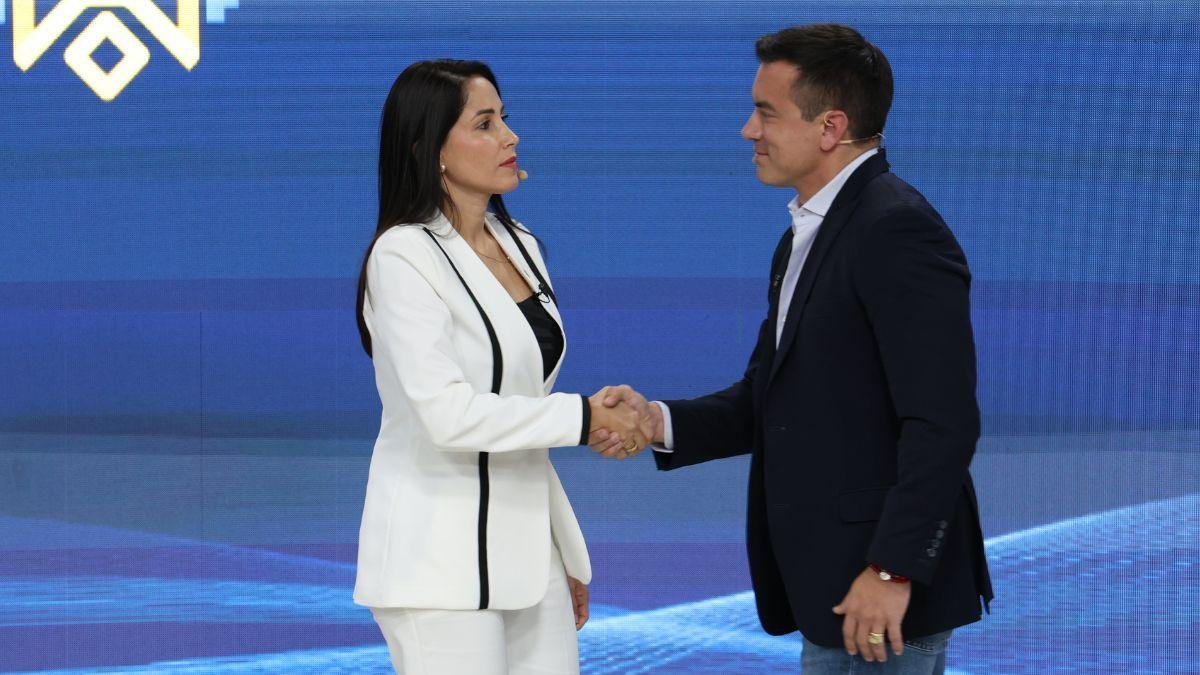 Luisa González y Daniel Noboa se lanzaron dardos durante su reciente careo.