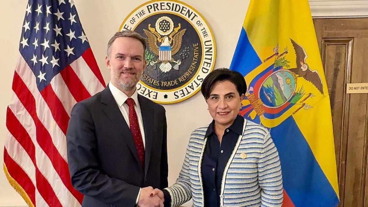 La canciller de Ecuador Gabriela Sommerfeld y el embajador Jamieson Greer, representante Comercial de los Estados Unidos (USTR)