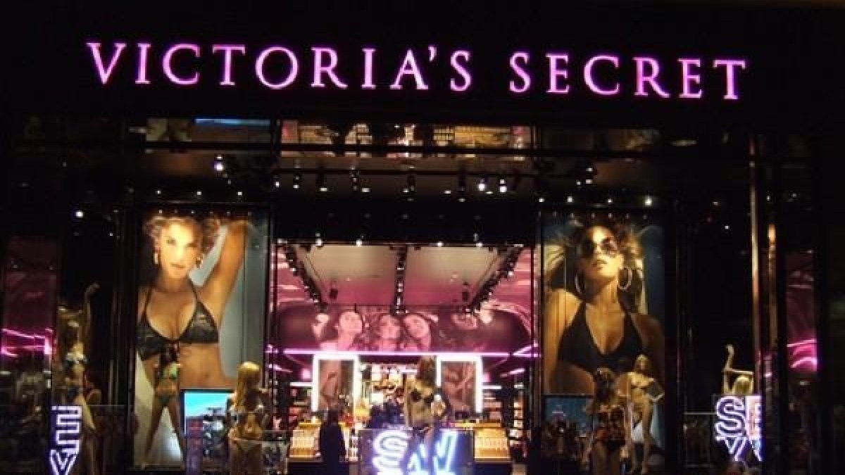 La empresa de lencería Victoria's Secret.