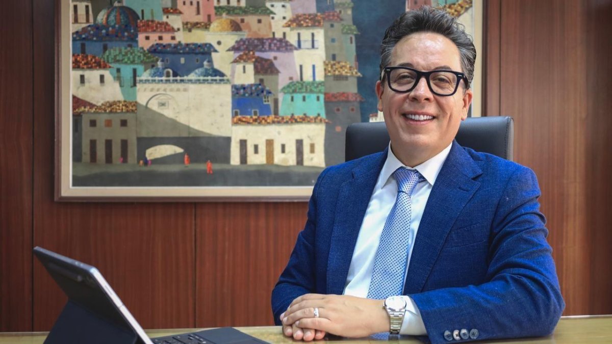 El superintendente de Bancos de Ecuador, Roberto Romero.
