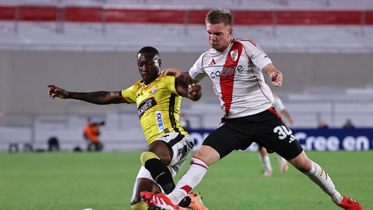 Barcelona SC y River Plate igualaron 0-0 en el duelo disputado en Buenos Aires.