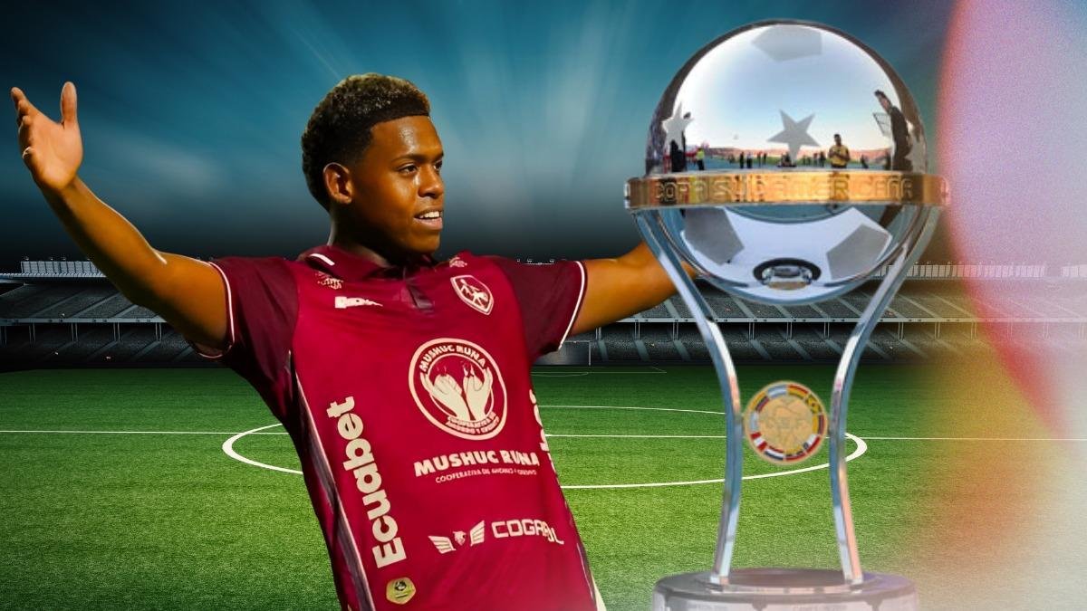 Elián Caicedo ofensivo de Mushuc Runa en la Copa Sudamericana.