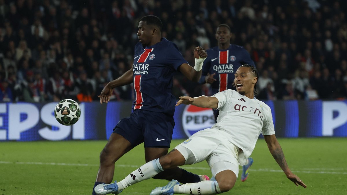 William Pacho le dio calidad a la defensa de PSG, según su técnico Luis Enrique.