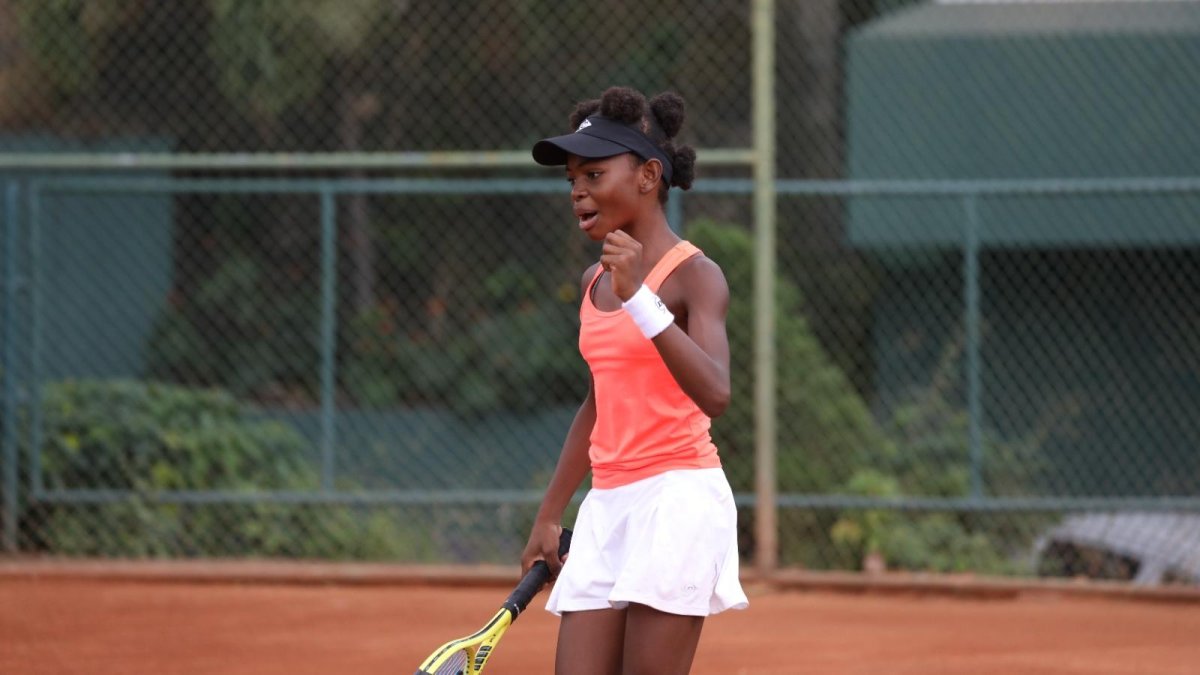 Brithany Cabeza, de Los Ríos, celebró su pase a la Tricolor.