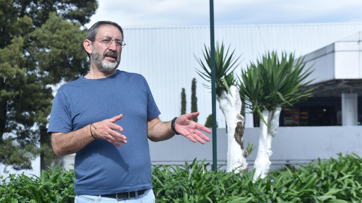 Juan Carlos Calderón, director de Plan V, expone que hay una complicidad entre jueces, fiscales y actores de la administración de justicia para violentar los derechos de libre expresión.