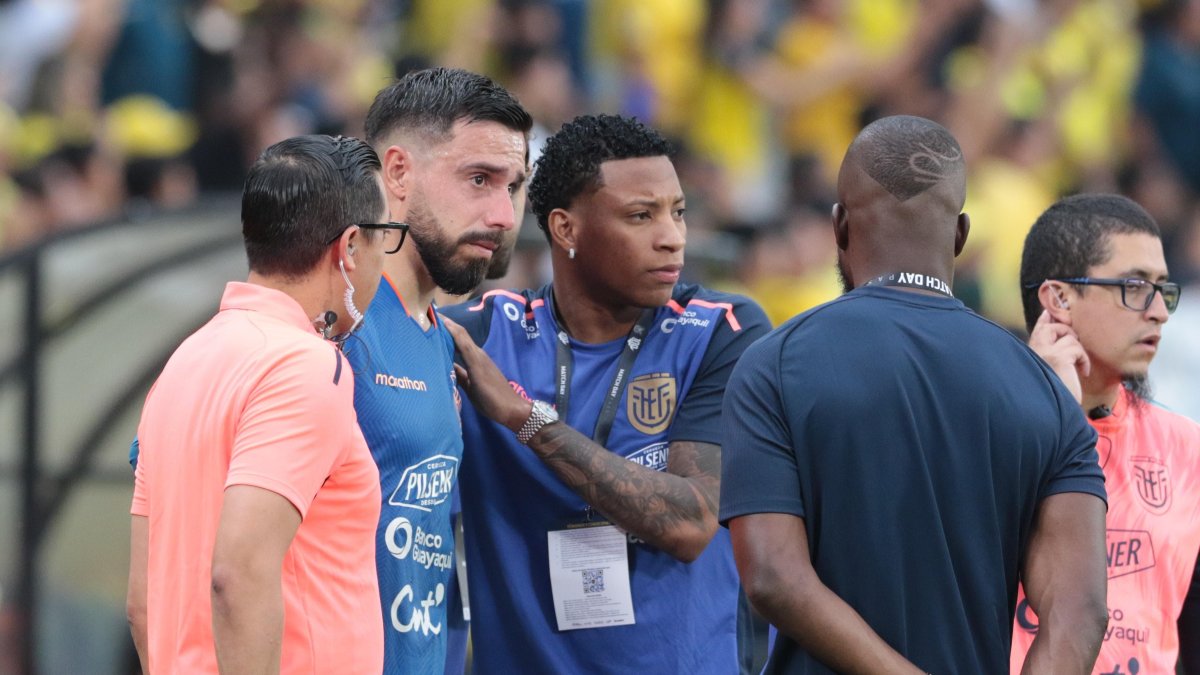 Hernán Galíndez no puedo atajar con Ecuador ante Brasil debido a un malestar.