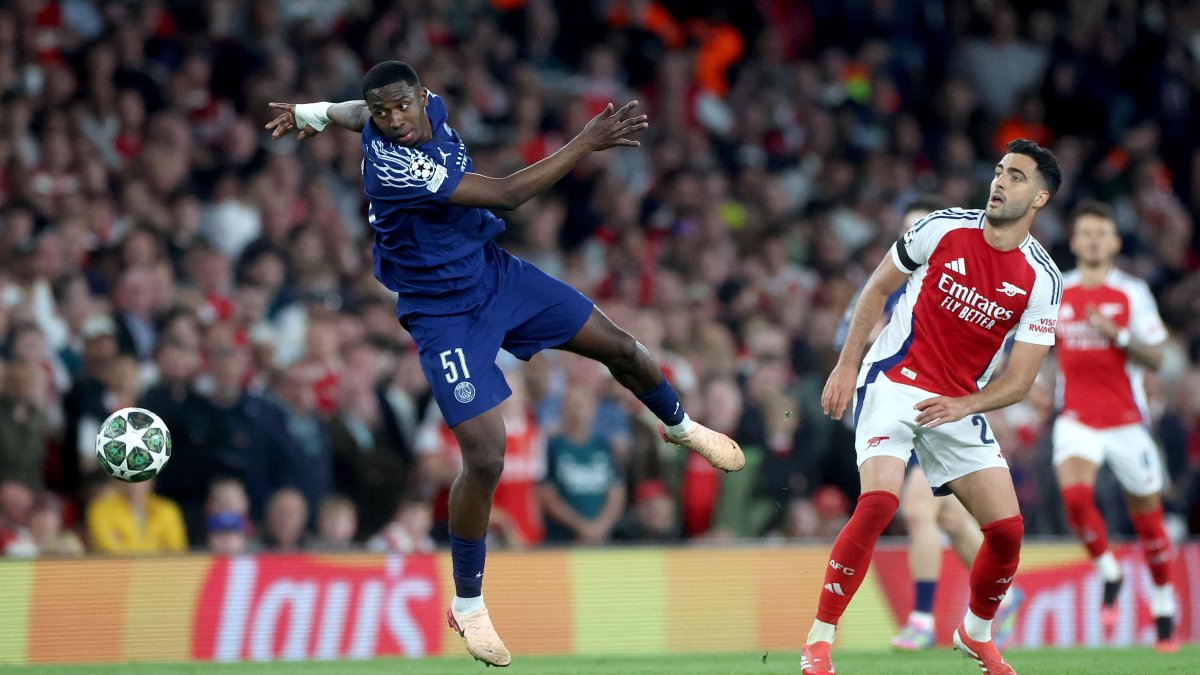 Willian Pacho, con PSG, irá por el trofeo del Mundial de Clubes 2025.