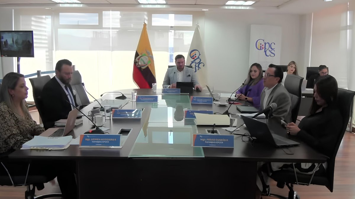 El Pleno del CPCCS, de forma unánime, solicitó una nueva terna a la Asamblea.