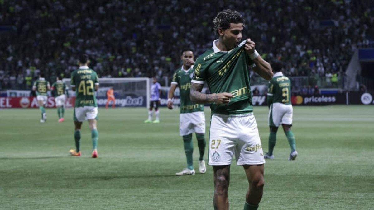 Richard Rios, jugador de Palmeiras, en la celebración de gol.