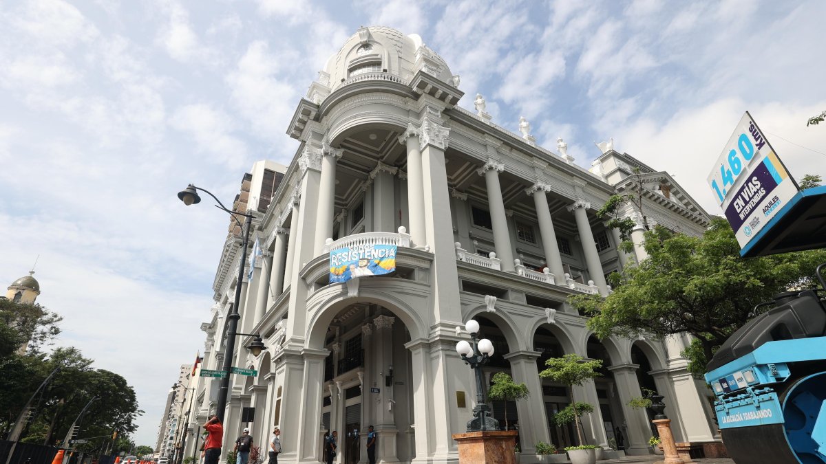 Municipio responde a denuncias por la Silla Vacía y evita hablar con EXPRESO