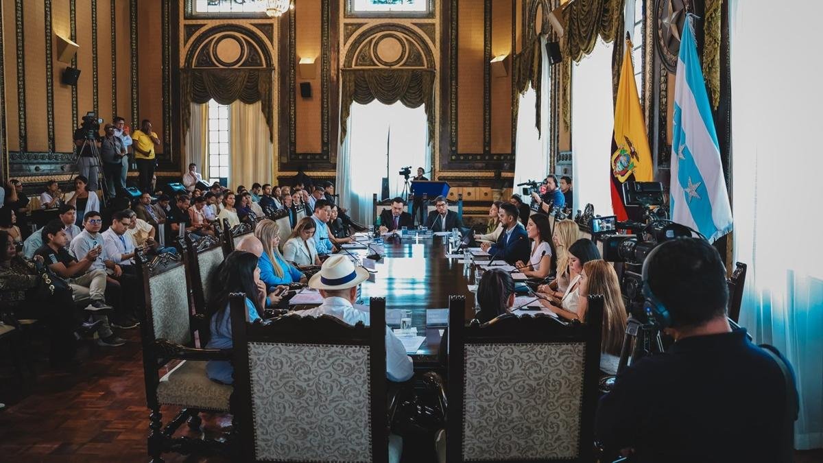 El Concejo Cantonal de Guayaquil aceptó la renuncia de Isabella Altuve durante la sesión de este jueves 5 de marzo.