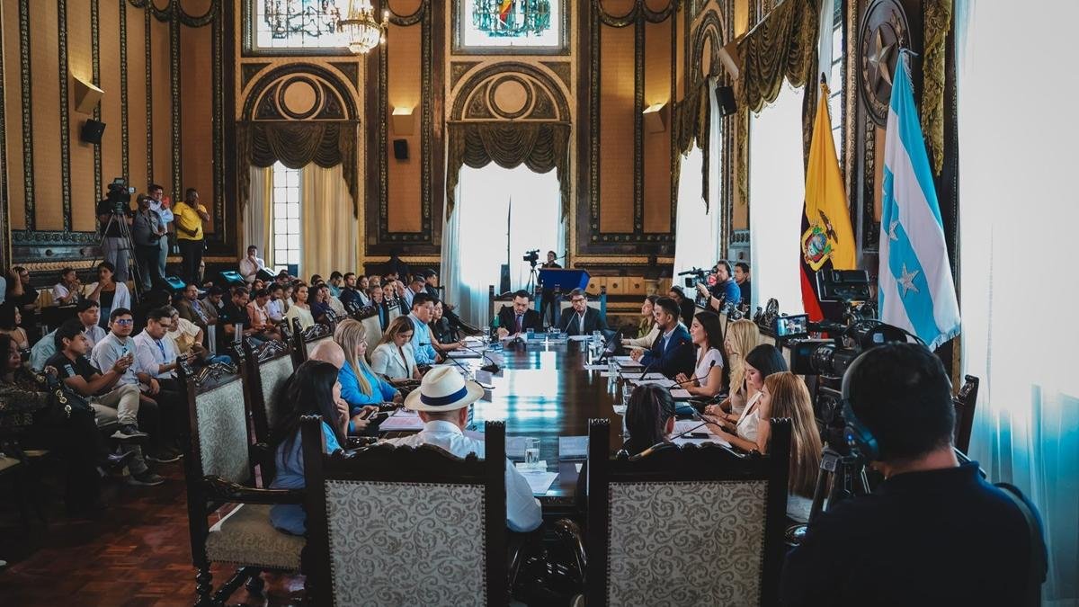 El Concejo Cantonal de Guayaquil aceptó la renuncia de Isabella Altuve durante la sesión de este jueves 5 de marzo.