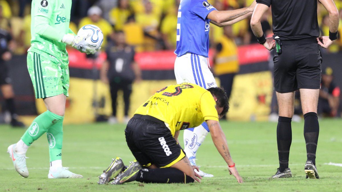 Barcelona cayó de local ante Cruzeiro en la fecha 1 de la fase de grupos de Copa Libertadores 2026.