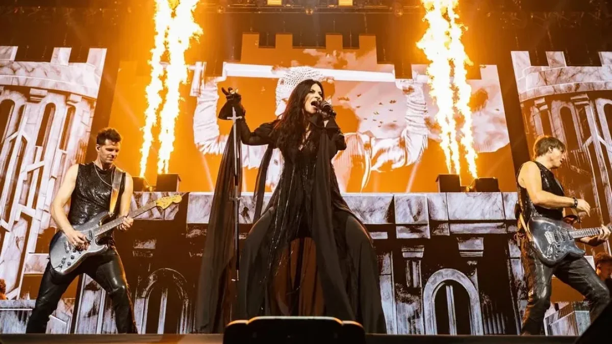 Laura Pausini en Valencia, España, con su tour Yo Canto World Tour