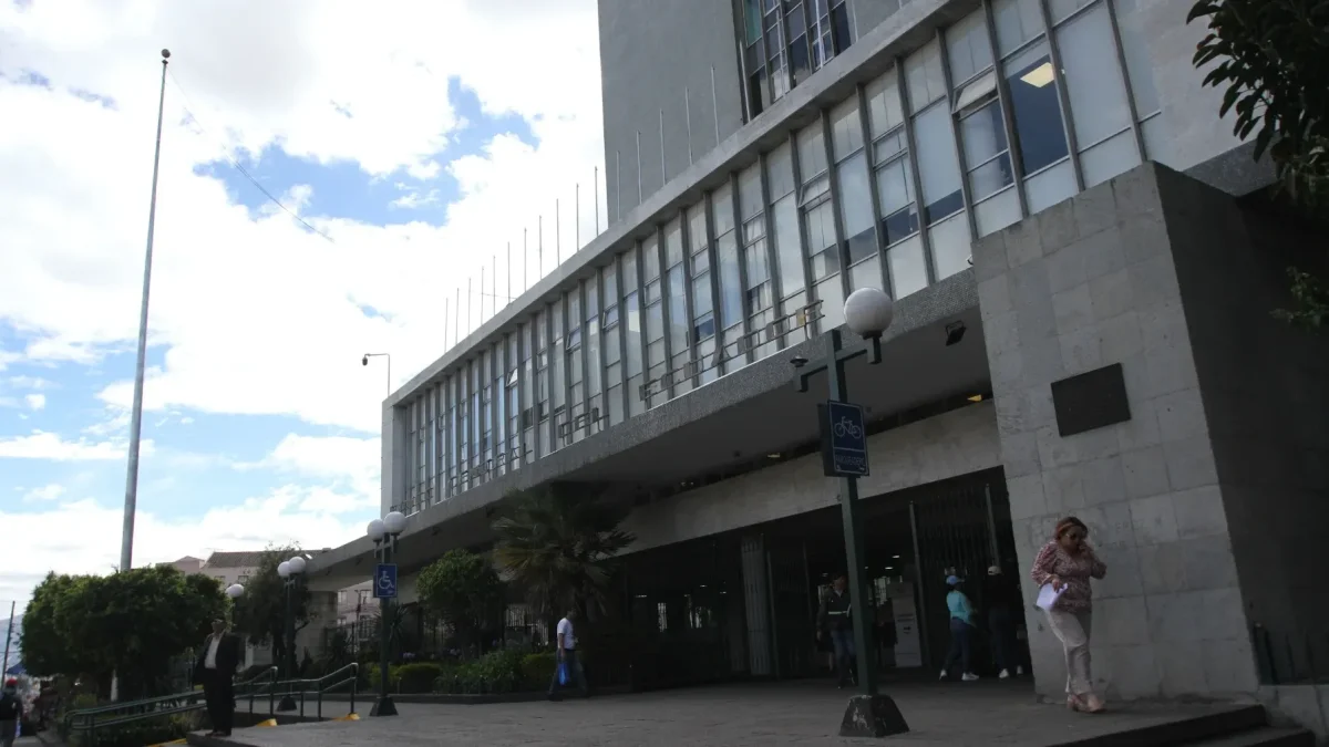 El Banco Central del Ecuador.
