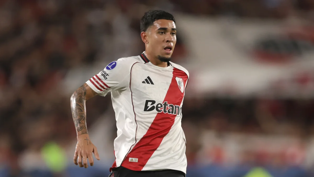Kendry Páez, volante ofensivo de River Plate.