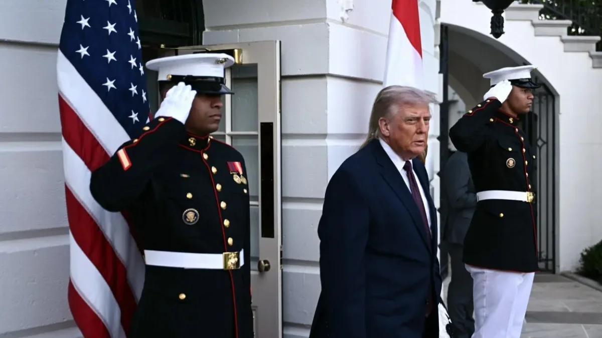 El presidente Donald Trump, previo a recibir una visita oficial en la Casa Blanca