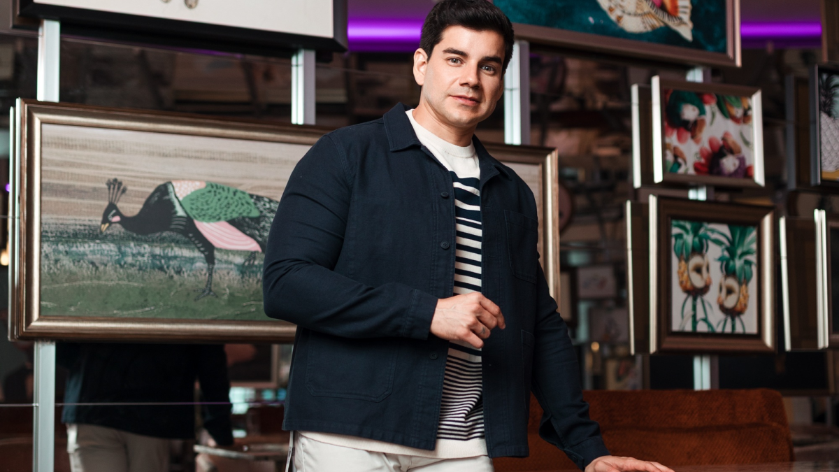 Isaac Delgado está dedicado a los contenidos digitales.