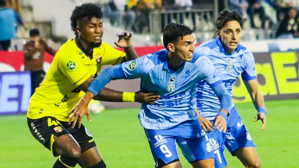 Barcelona SC dejó escapar el partido en el cierre y ahora ve cómo sus rivales directos toman ventaja en la tabla.