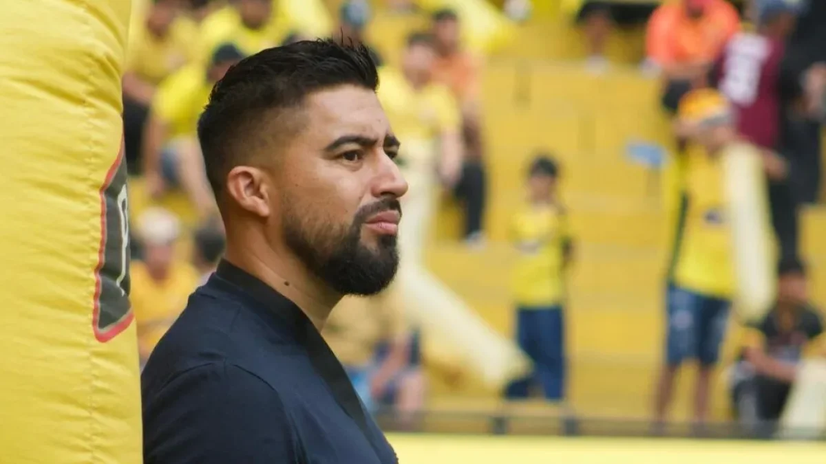 Cristhian Noboa defiende su postura y apunta contra sus críticos en medio de la polémica.