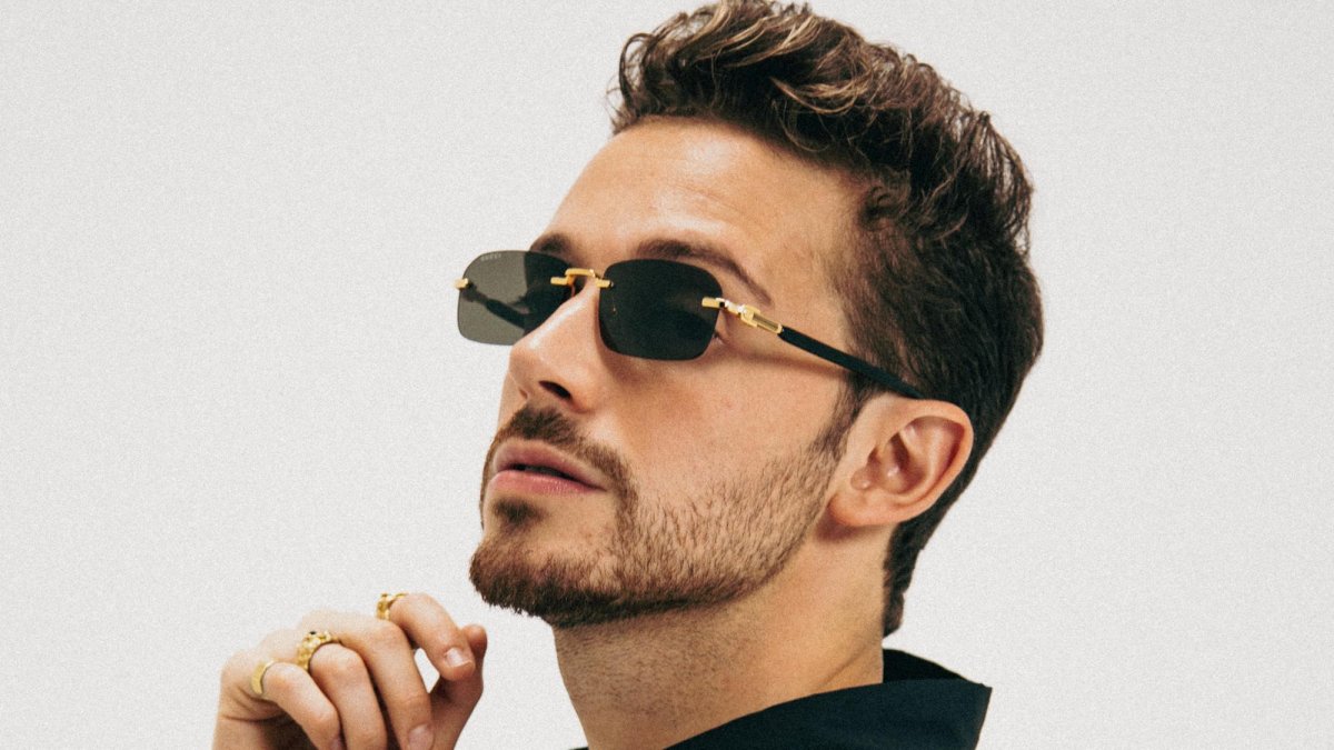 La historia de Ruggero comenzó cuando tenía apenas 16 años y participó en X Factor Italia.