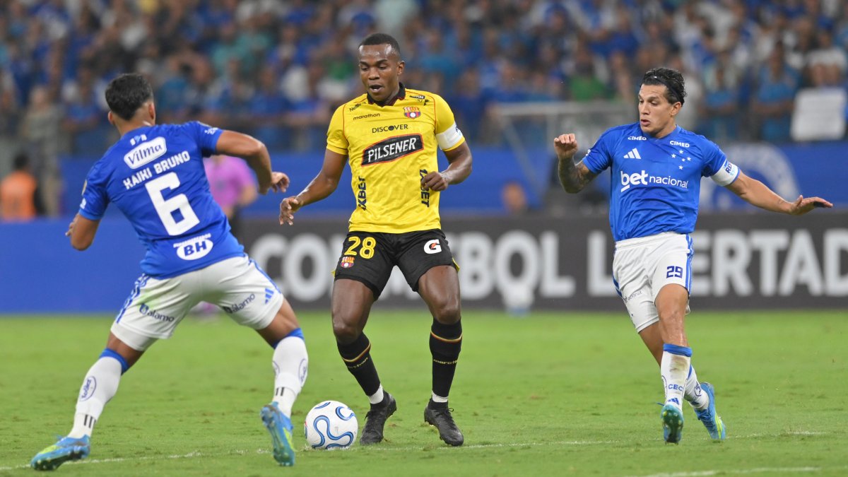 Barcelona SC fue goleado 4-0 por Cruzeiro y quedó eliminado de la Copa Libertadores 2026