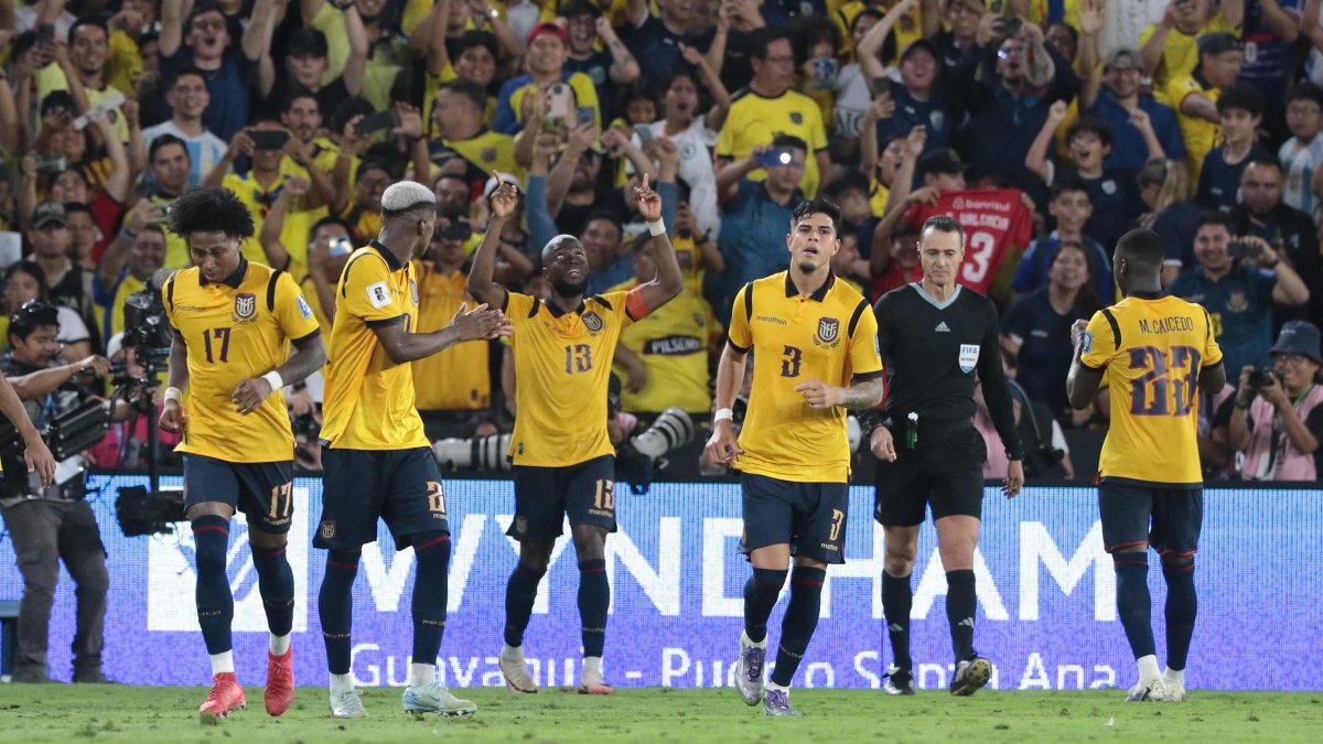 La selección de Ecuador se prepara para el debut en el Mundial 2026.