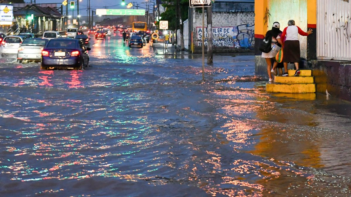 El domingo 7 de junio se registró una fuerte lluvia en Guayaquil.