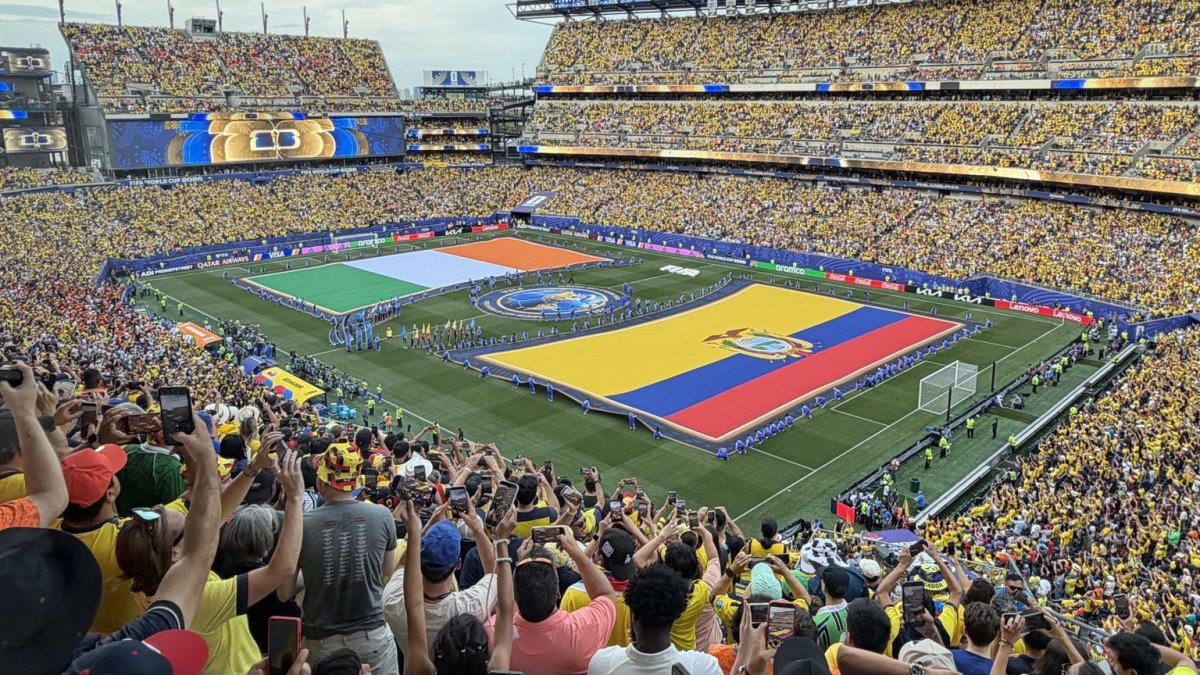 Los hinchas de Ecuador y su apoyo a Ecuador en el debut del Mundial 2026.