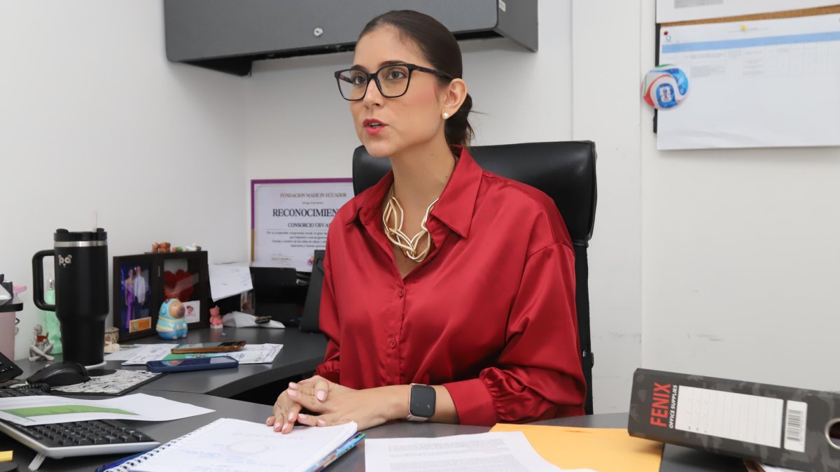 Daniela Falquez dialoga con EXPRESO.