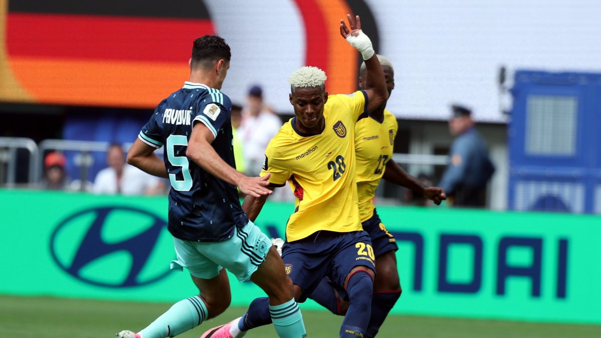 Nilson Angulo marcó el empate de la Selección de Ecuador.