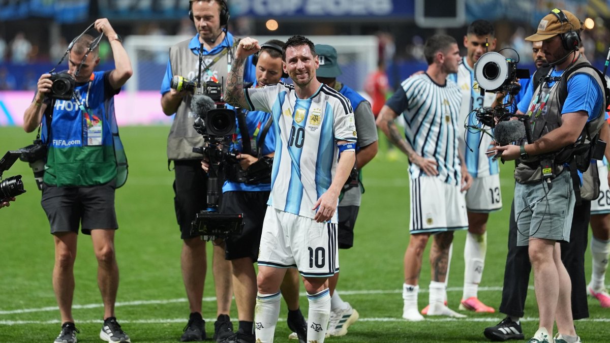 Lionel Messi lideró la remontada de la selección de Argentina.