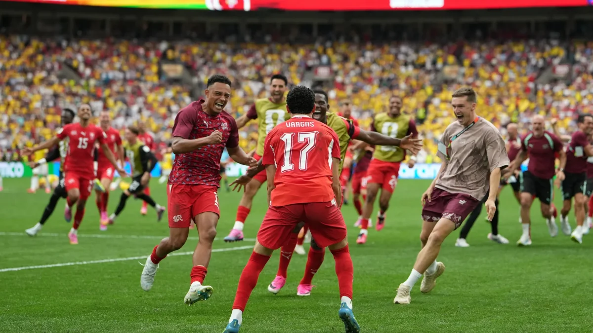 La selección de Suiza se impuso ante Colombia en la tanda de penales.