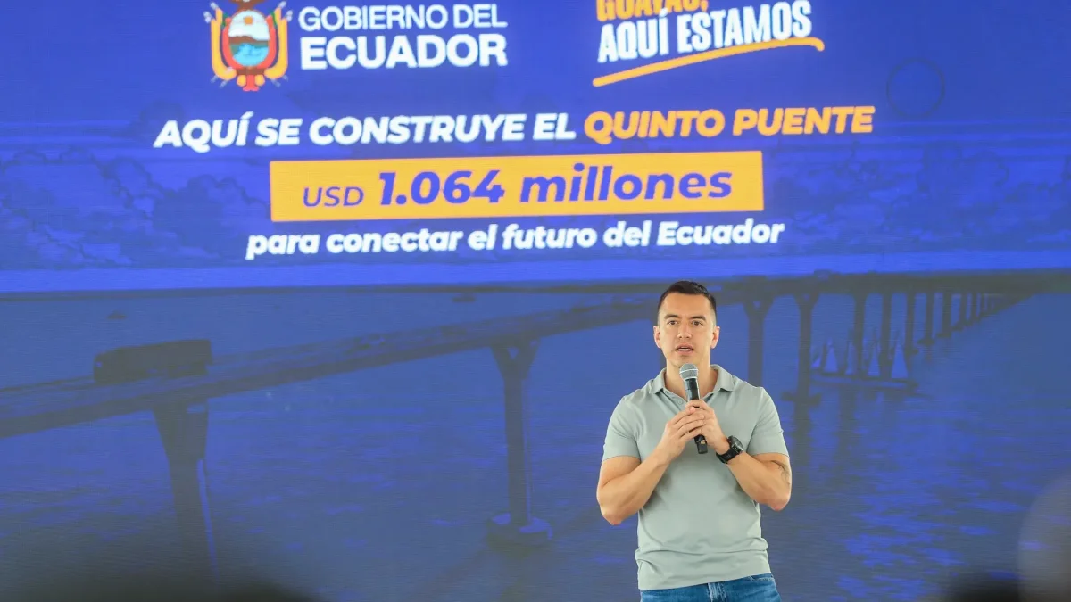 Daniel Noboa aseguró que la compra internacional de medicamentos continúa en fase de homologación sanitaria.